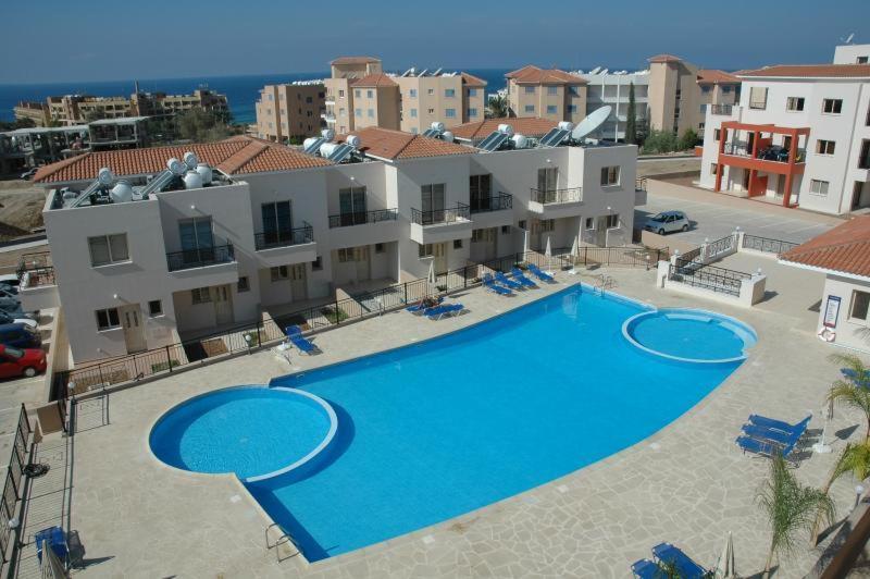 Ifestos Kings Resort Appartment Paphos Esterno foto