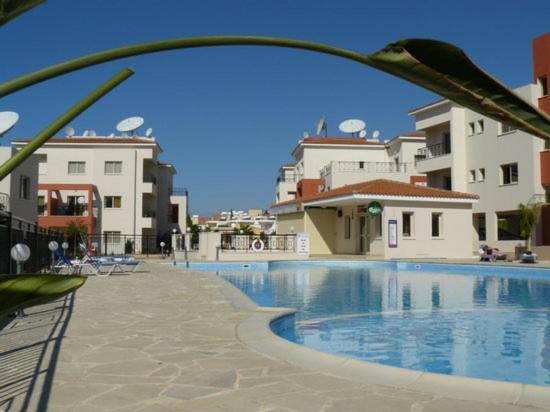 Ifestos Kings Resort Appartment Paphos Esterno foto