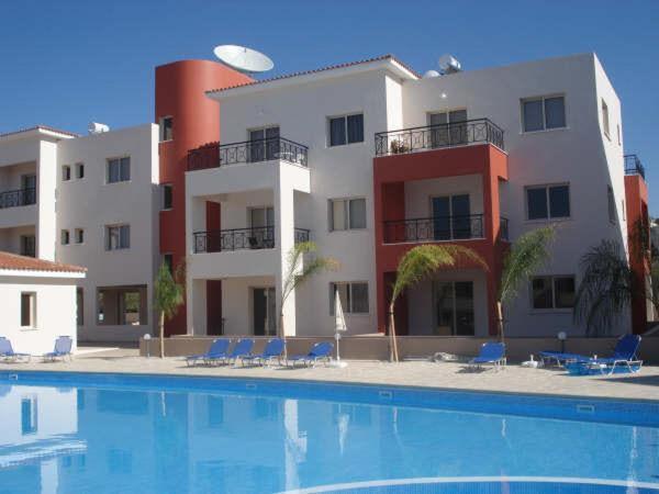 Ifestos Kings Resort Appartment Paphos Esterno foto